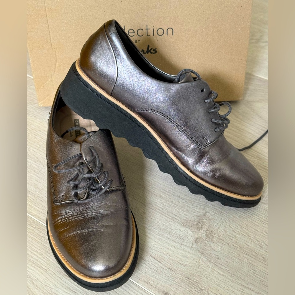 Clarks women’s shoes new sz 6.5